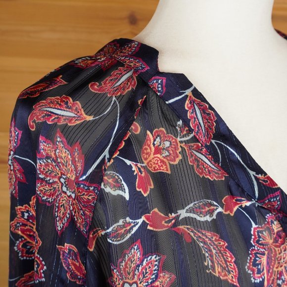 Democracy‎ Black Sheer Red Floral Button Up Top Balloon Sleeves Size Medium - Picture 4 of 10